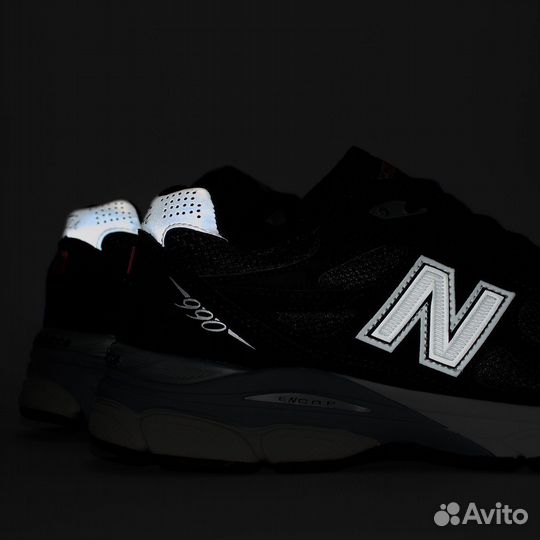 Кроссовки New Balance 990 v3 Black / White