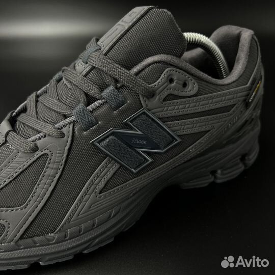 Кроссовки New balance