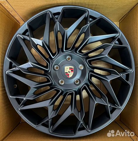 Кованые диски Порше Каен 3 Porsche cayenne III R22