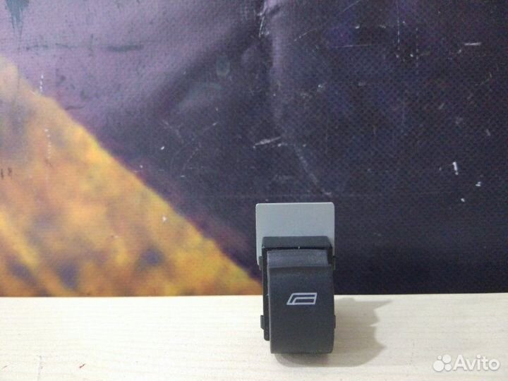 Кнопка стеклоподъемника Audi Allroad C5 ARE 2001