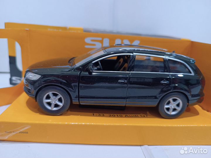 Audi Q7 2010 (Welly) 1/33