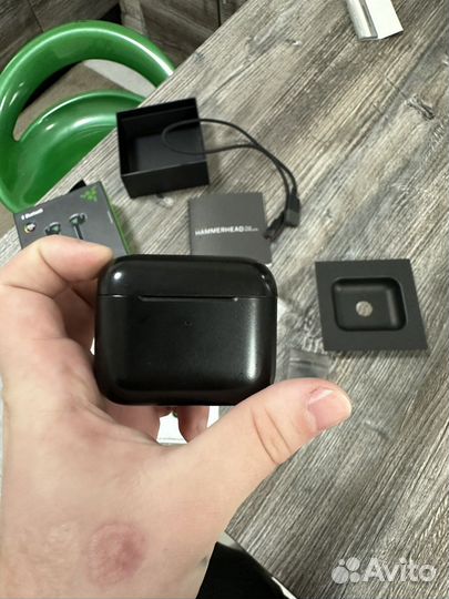 Беспроводные блютуз нашники Razer