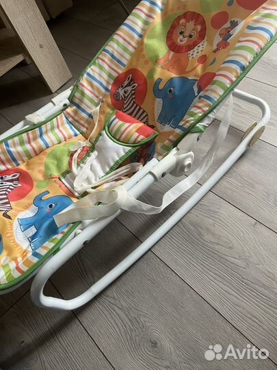 Шезлонг детский