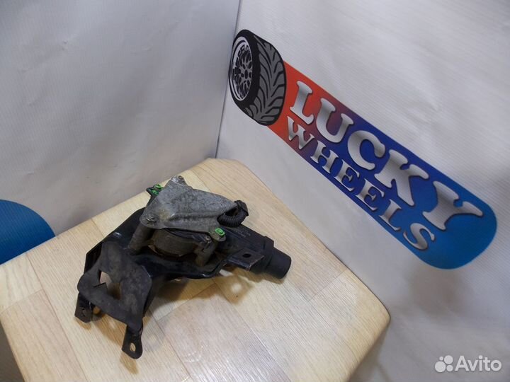 Mitsubishi Eclipse моторчик фары дворников правый