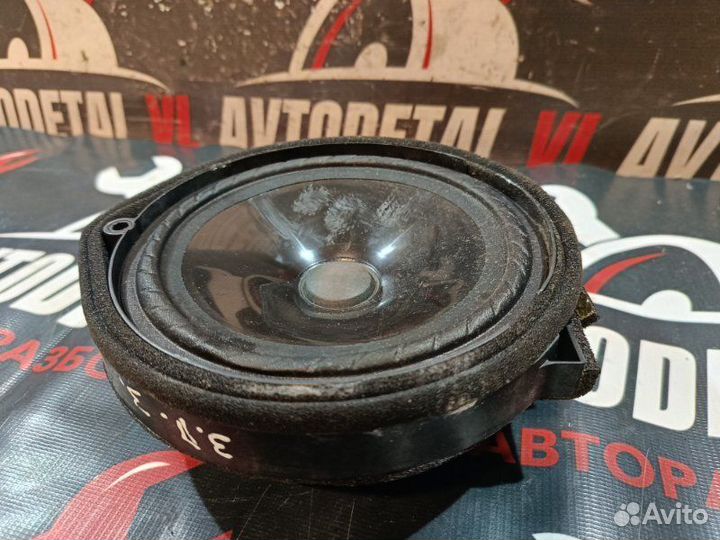 Динамик двери задний правый Honda Civic 8 5D FN