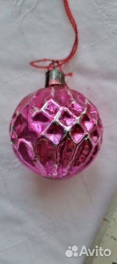 Елочные игрушки СССР. Шар резной. Розовый