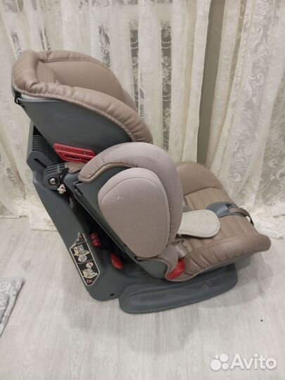 Автокресло Happy baby 9-36 кг