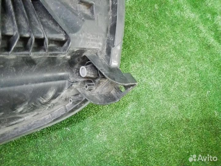 Фара левая Renault Captur/Kaptur