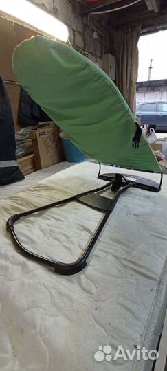 Шезлонг для новорожденных бу