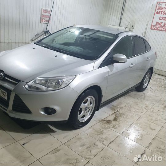 Фара ford focus 3