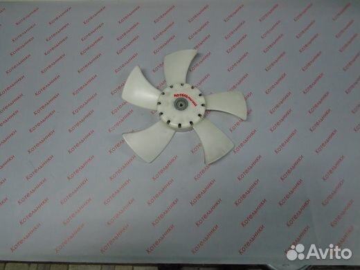 Nissan 21486-58Y00 Крыльчатка вентилятора