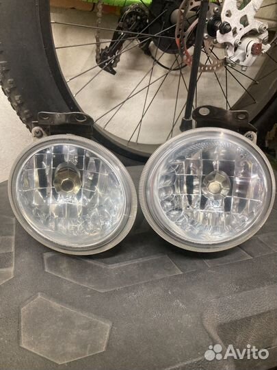 Туманки Subaru Forester SG5 до рестайл