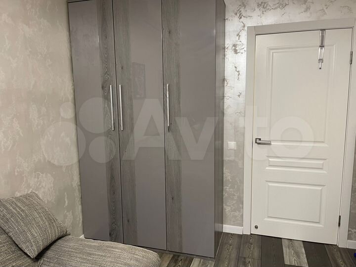 2-к. квартира, 84 м², 6/6 эт.