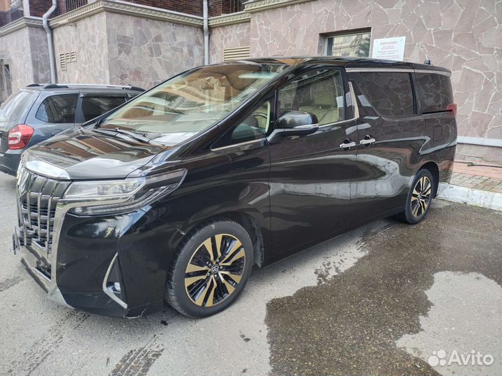 Toyota Alphard 3.5 AT, 2018, 240 000 км
