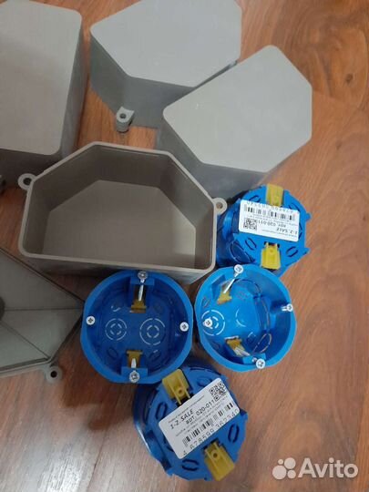 Коробка для установки су для полых стен