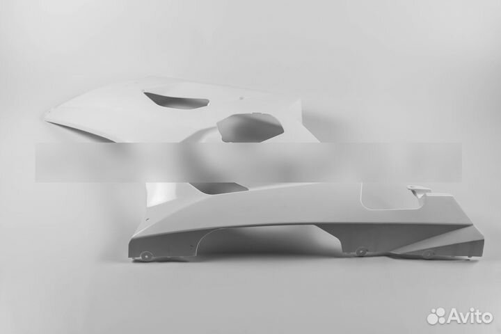 Боковой пластик левый GSX-R1000 2003-2004 некрашен