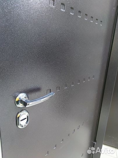 Дверь с терморазрывом 