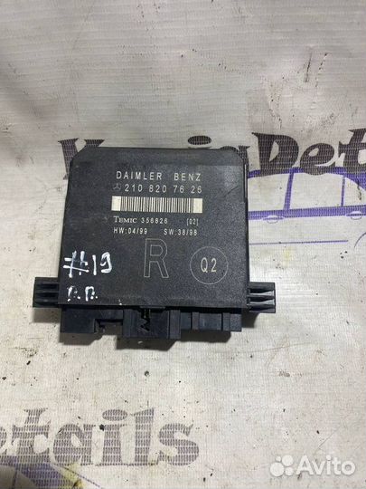 Блок комфорта передний правый Mercedes W210 седан