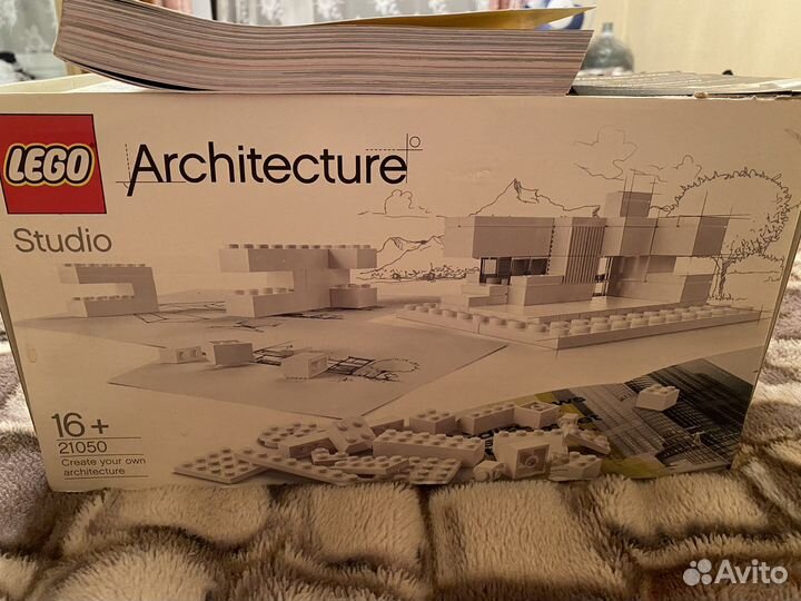 Lego architecture Studio