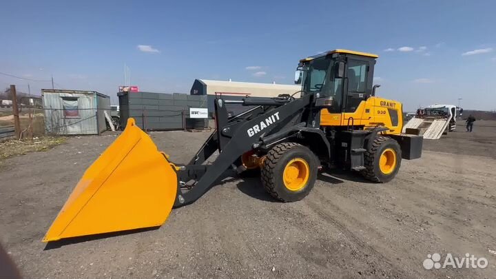 Фронтальный погрузчик Granit 930, 2023