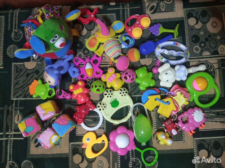 Игрушки/погремушки/грызунки
