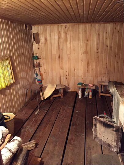 Дом 100 м² на участке 5 сот.