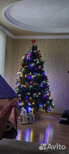 Ёлка искусственная