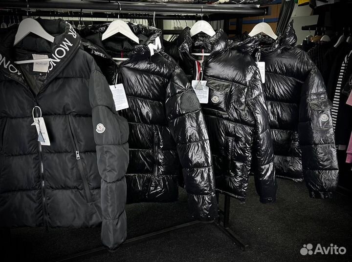 Пуховик moncler