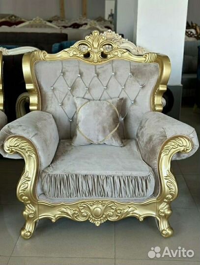 Диван и 2 кресла