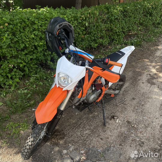 Avantis Classic 140CC питбайк