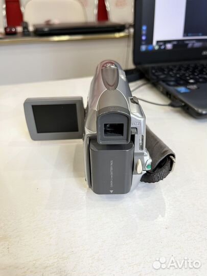Видеокамера Canon