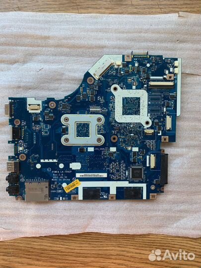 На запчасти Мат. плата 