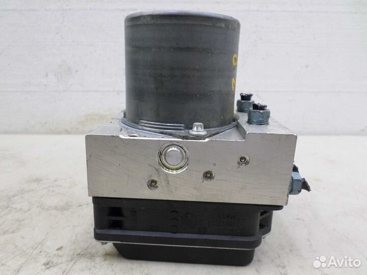 Блок управления тормозами/насос ABS BMW X1