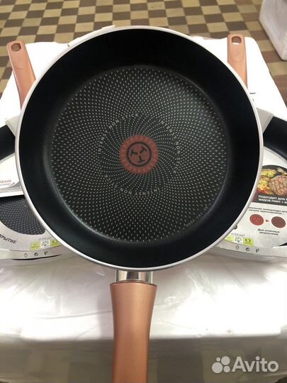 Сковорода Tefal Performa 24 см