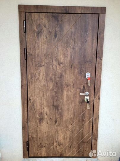 Дверь входная металлическая