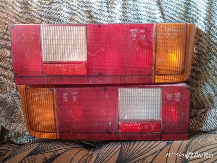 Задние фонари