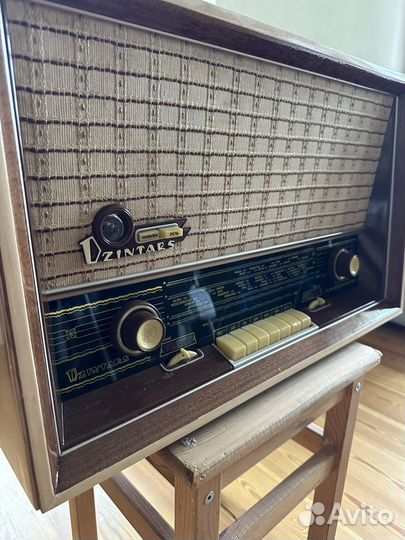 Ламповый Радиоприемник Dzintars