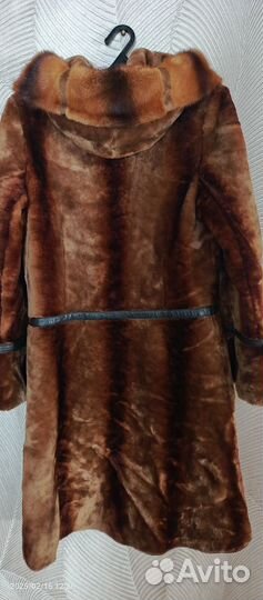 Шуба мутоновая с капюшоном 46 48