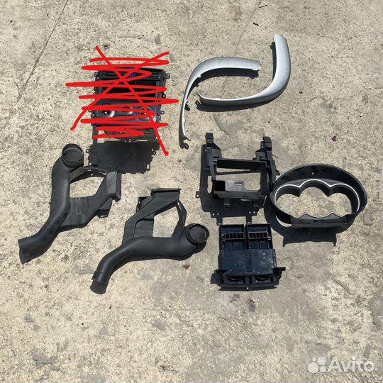 Пластик салона Mitsubishi Colt 2003