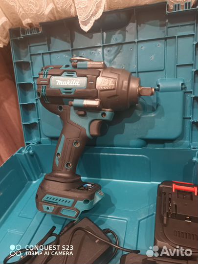 Гайковерт ударный аккумуляторный