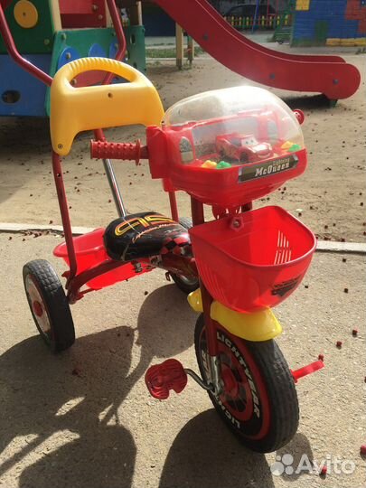 Детский трехколесный велосипед б/у