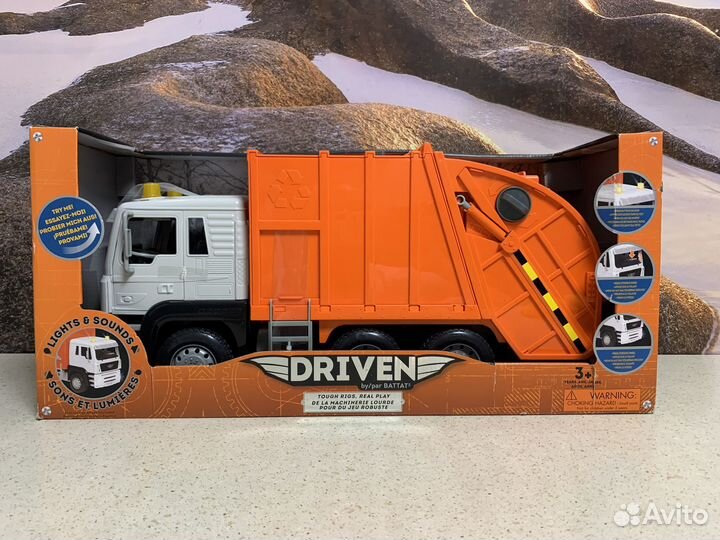 Новые машины Driven by Battat