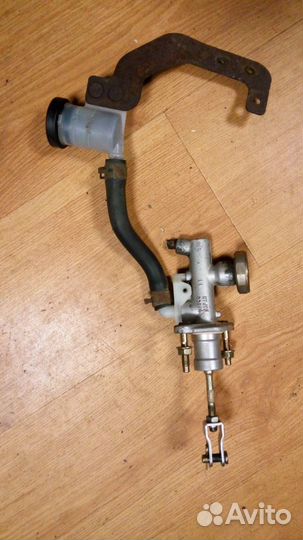 Ниссан альмера н16 главный цилиндр сцепления