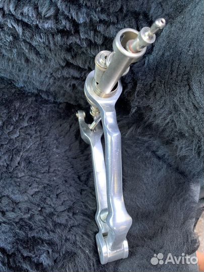 Иньекционный шприц пистолет