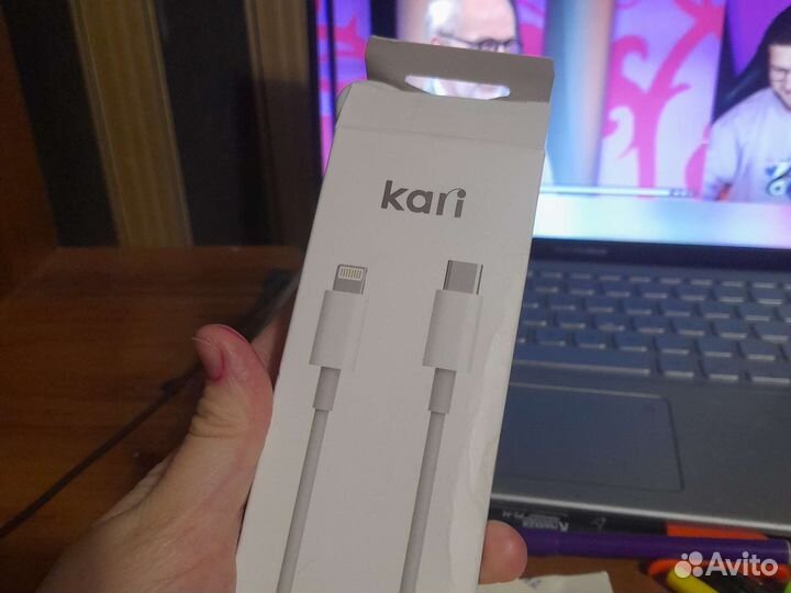 Зарядка на iPhone