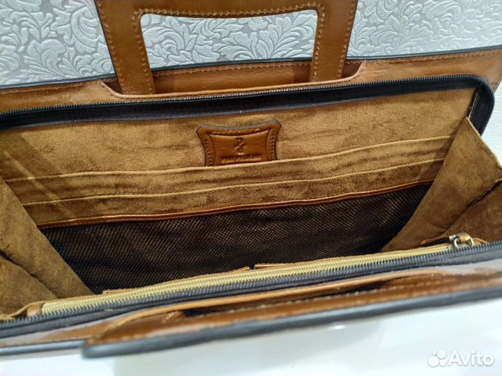 Мужской кожаный портфель Pan Pelican