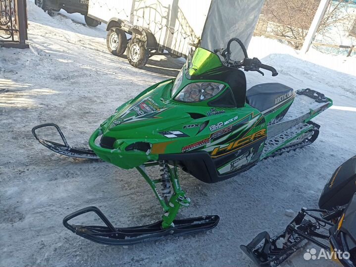 Снегоход Arctic cat m8