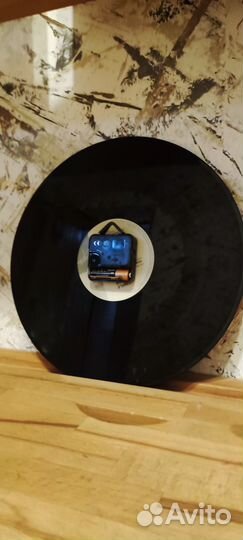 Часы настенные