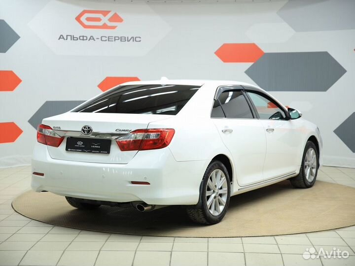 Toyota Camry 2.5 AT, 2013, 544 736 км