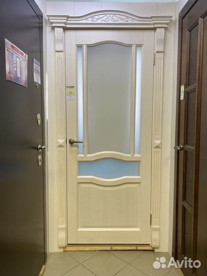 Двери межкомнатные массив